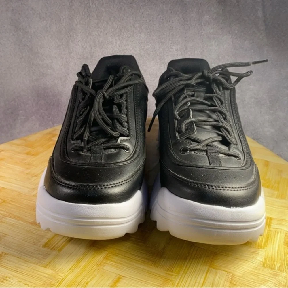 Avia Platform Shoes Women’s Size 10 Lace‎ Up No Insoles Color  Black-White